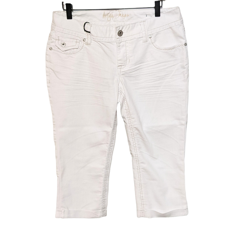 Ariya Jeans Womens 9/10 White Capri Low Rise Cuffed Studded Pockets Denim New